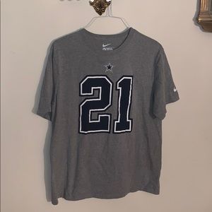 NIKE Elliott t shirt